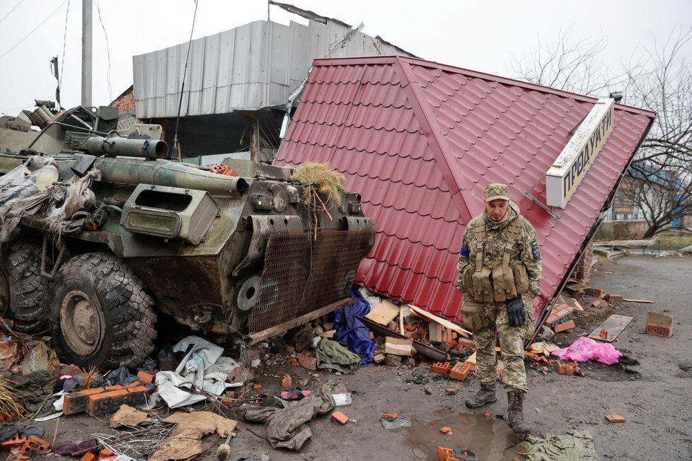 Válka na Ukrajině: Zkáza ve městě Černihiv (2.4.2022)