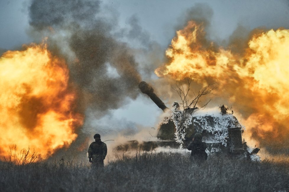Válka na Ukrajině: Samohybná děla, která používají ukrajinští vojáci (18.2.2023)