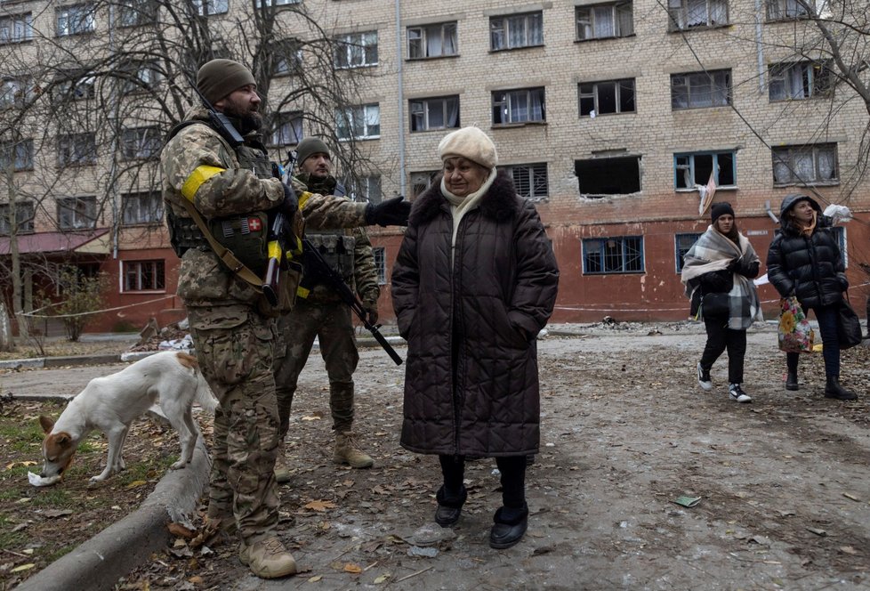 Cherson patří k městům nejvíce postiženým válkou na Ukrajině (11.12.2022)