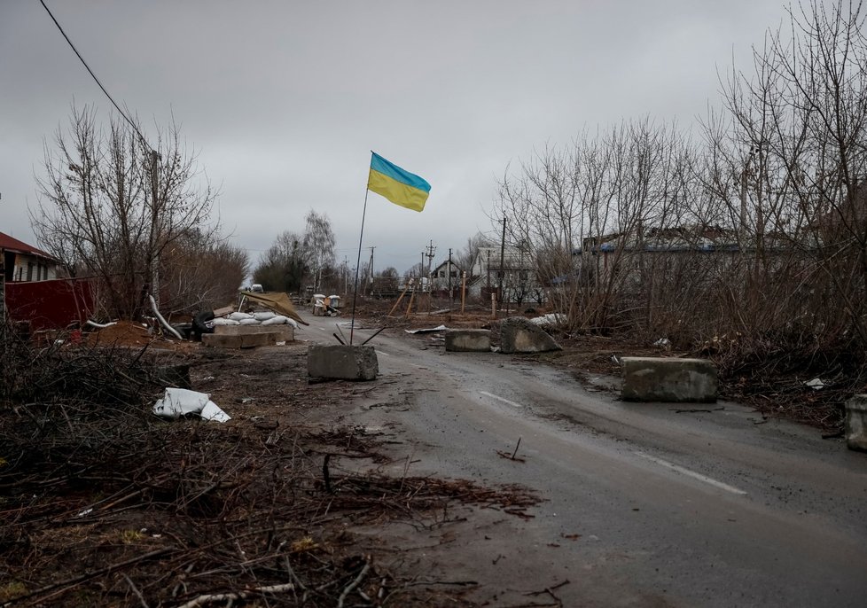Válka na Ukrajině: Ukrajinští vojáci na začátku dubna osvobodili část Kyjevské oblasti. (3. 4. 2022)