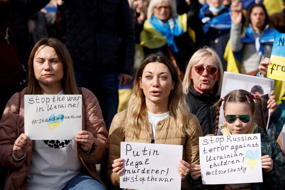 Válka na Ukrajině: Protest proti ruské agresi na Ukrajině v Belgii (13.3.2022)