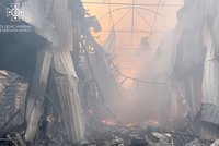 ONLINE: Výbuchy v Kyjevě, zraněná dívka (18) i dítě (7). Zelenskyj v USA jednal o cestách k míru