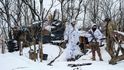 Ukrajinští vojáci poblíž města Marjinka v Doněckém regionu (14.2.2023)