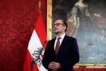 Rakouský prezident jmenoval kancléřem diplomata Alexandera Schallenberga (11. 10. 2021)