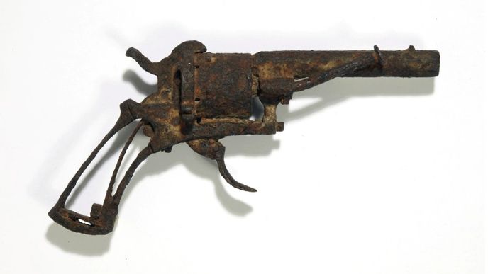 Zbraň, kterou se zabil Vincent van Gogh, se bude dražit.