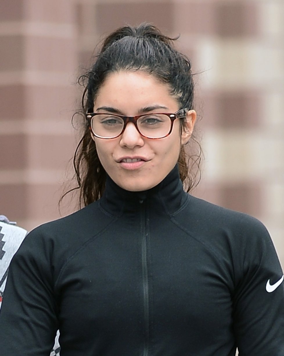 Vanessa Hudgens na cestě do posilovny