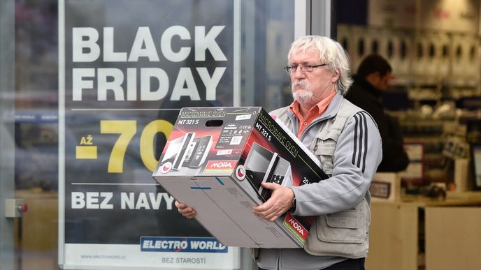 Vánoční nakupování odstartuje každoročně listopadová akce Black Friday.