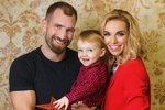 Hana Mašlíková Reinders a André Reinders se synem na Vánoce
