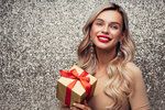 Vánoční balíčky plné kosmetiky: Kde seženete ty nejhezčí?