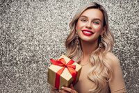 Vánoční balíčky plné kosmetiky: Kde seženete ty nejhezčí?