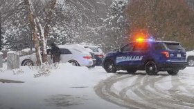 Policista Scot dával před Vánoci místo pokut dárky