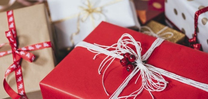 Vánoční rádce: 13 tipů na dárky podle koníčků, se kterými obdarujete celou rodinu