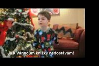 Naštvaný kluk u stromečku: Dostal jsem ho*no!