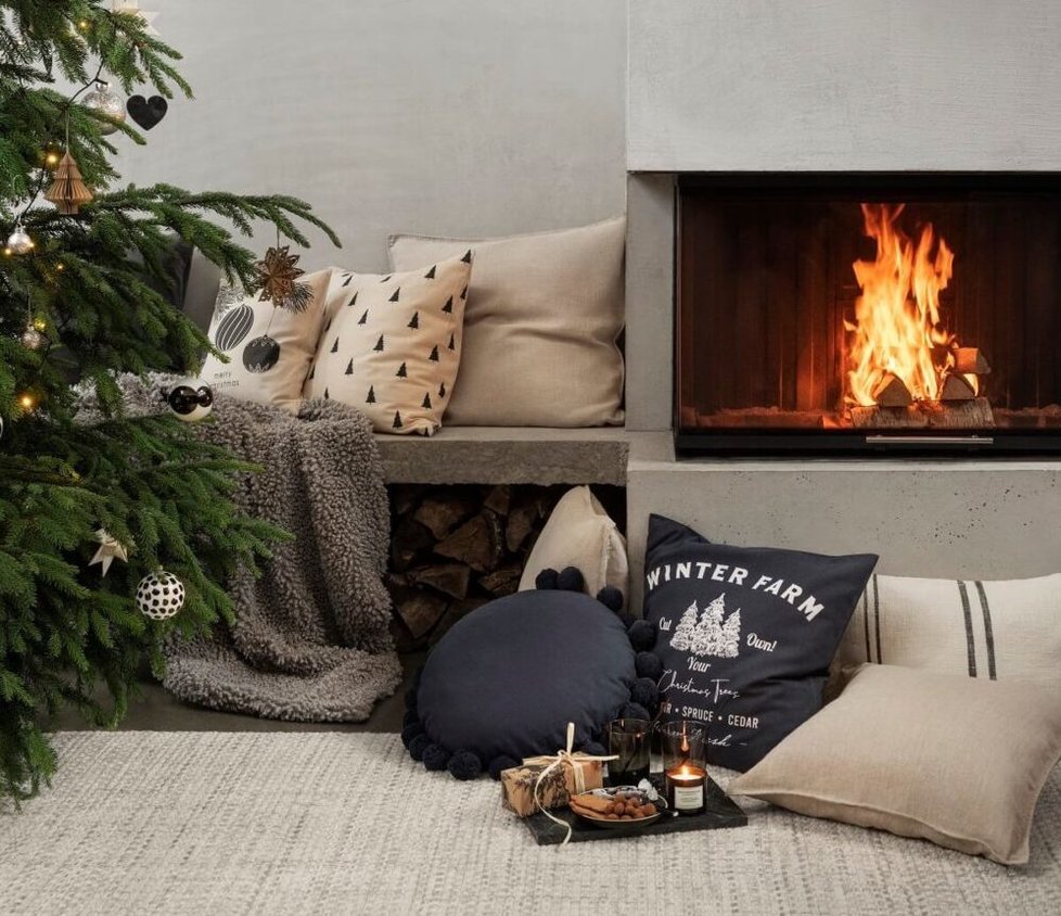 Vánoce v přírodním duchu najdete třeba v aktuální kolekci značky H&M Home.
