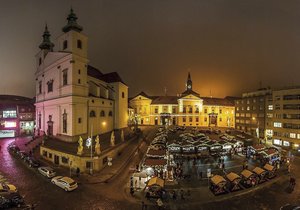 Takto vypadaly brněnské Vánoce na Dominikánském náměstí v roce 2017.