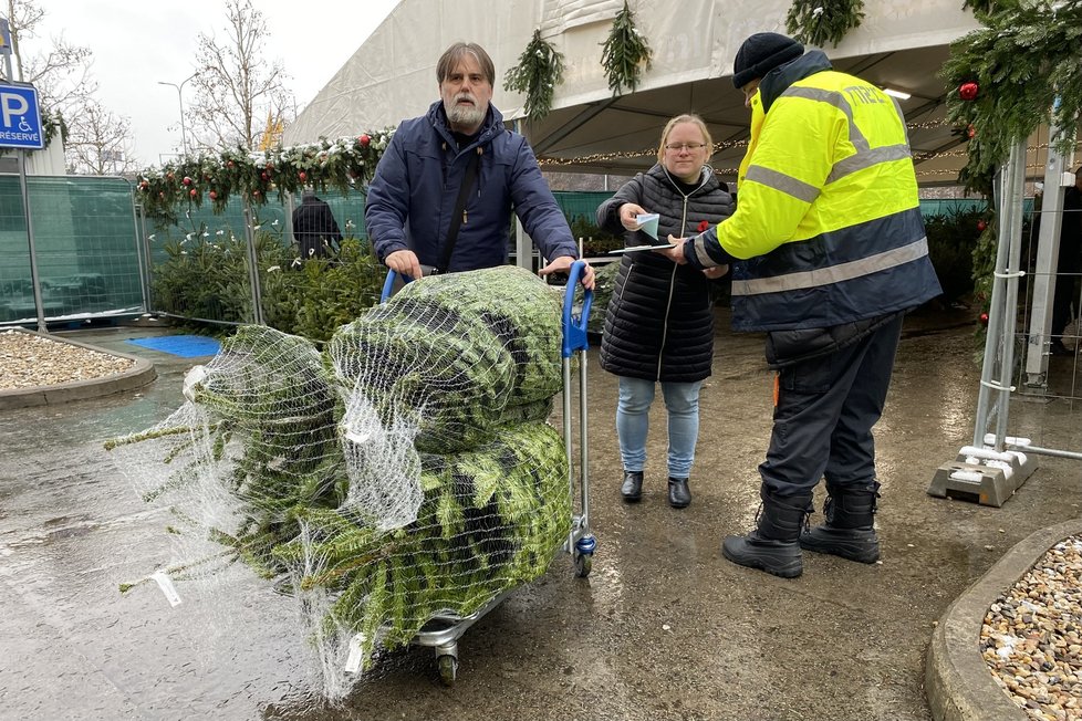 Vánoční nákupy v Praze (3. 12. 2022)