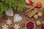 Zdravé vánoční cukroví existuje! Připravte si doma lahodné perníčky, rohlíčky nebo koule