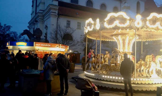 Vánoční trhy 2023 v Česku: Program akcí, otevírací doba, kdy a kam vyrazit