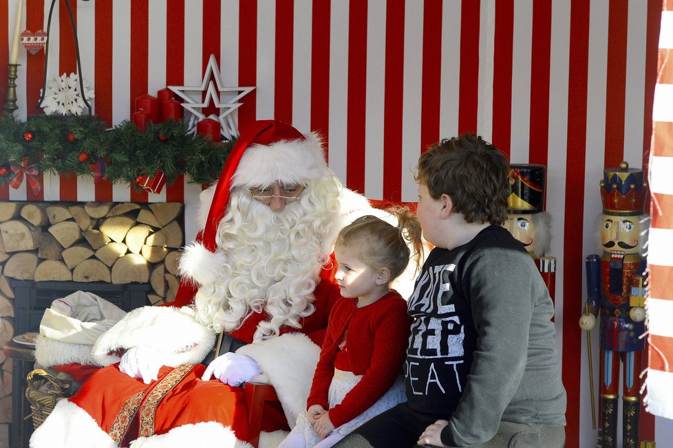 V Londýně nemohl chybět Santa, děti zaujal nejvíc.