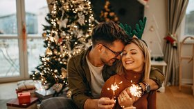 Velký přehled vánočních tradic: Co přinese štěstí a proč nevstávat od štědrovečerní večeře?