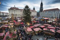 Jedny z nejstarších vánočních trhů máme za humny. V Drážďanech se pořádají skoro 600 let