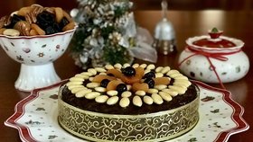 Slavnostní vánoční dort Evy Urmaničové z blogu Jen tak si upéct.