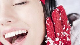 Koledy ke stažení zdarma: Kde poslouchat nebo stahovat oblíbené vánoční písně?