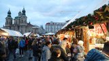 Praha láká turisty na advent. Metropoli navštíví kolem půl milionu lidí, méně než před covidem