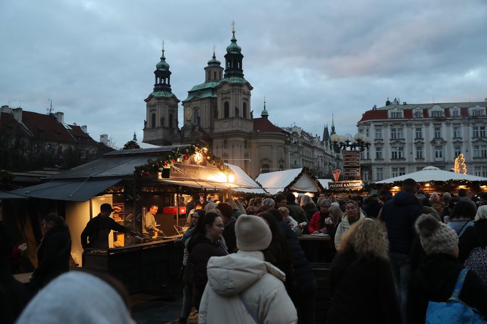 Vánoční trhy na Staroměstském náměstí v celé své kráse (26. listopad 2022)