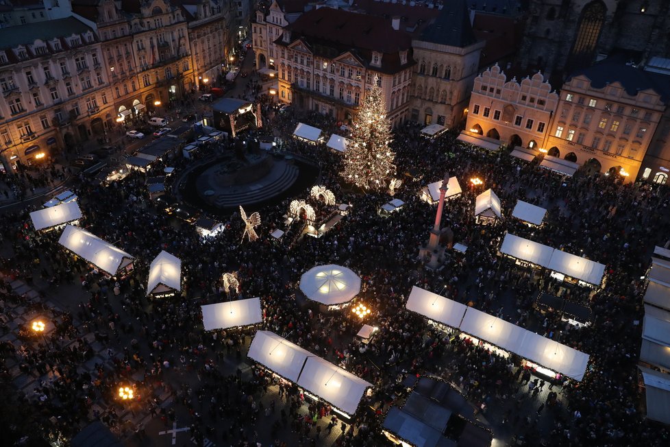 Vánoční trhy na Staroměstském náměstí v celé své kráse (26. listopad 2022)