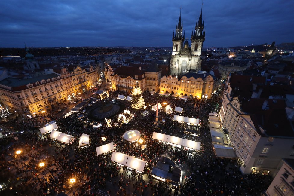 Vánoční trhy na Staroměstském náměstí v celé své kráse (26. listopad 2022)