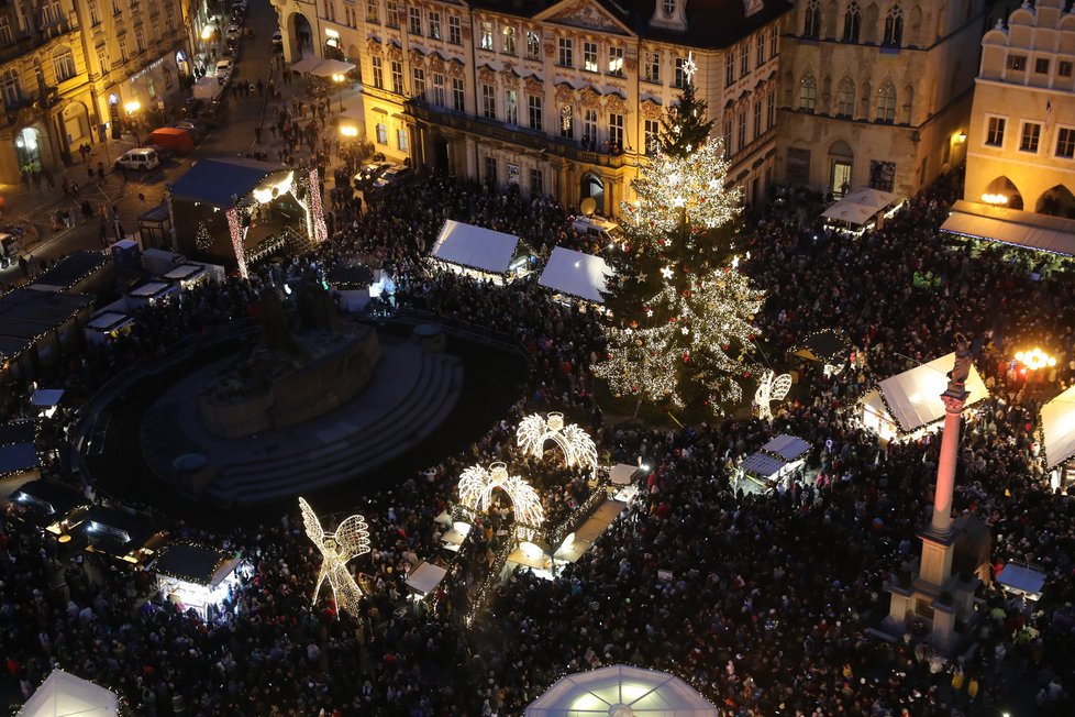 Vánoční trhy na Staroměstském náměstí v celé své kráse (26. listopad 2022)