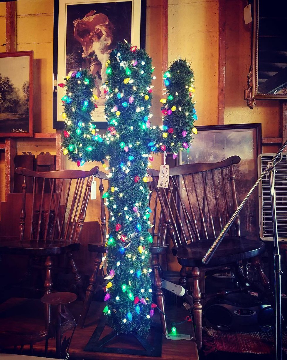 Nechcete tradiční stromeček? Podívejte se na 30 nejkreativnější vánočních stromků!