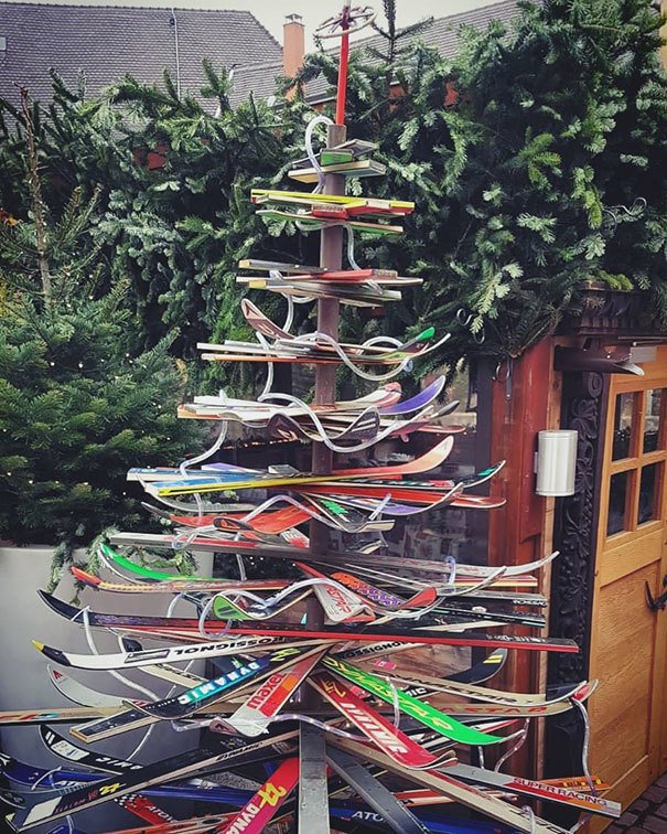 Nechcete tradiční stromeček? Podívejte se na 30 nejkreativnější vánočních stromků!