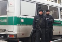 Německá policie zadržela bratry z Kosova, chtěli zaútočit v obchodním domě