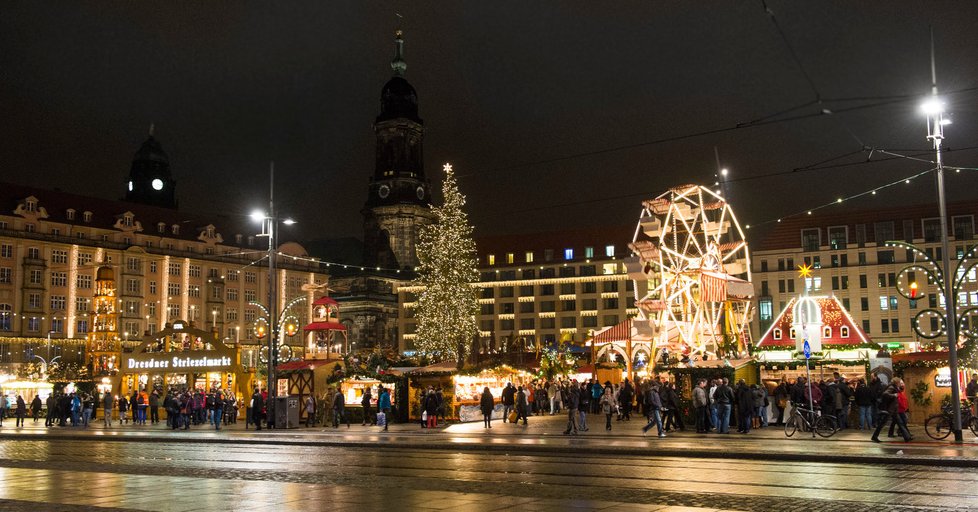 Drážďany patří stále mezi nejvyhledávanější evropské vánoční trhy.