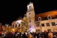 Vánoční trhy: Živá Bratislava, tichá Trnava plná kostelů