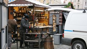 Vánoční trhy na Staroměstském náměstí se kvůli rozhodnutí vlády musely zrušit. (26. listopadu 2021)