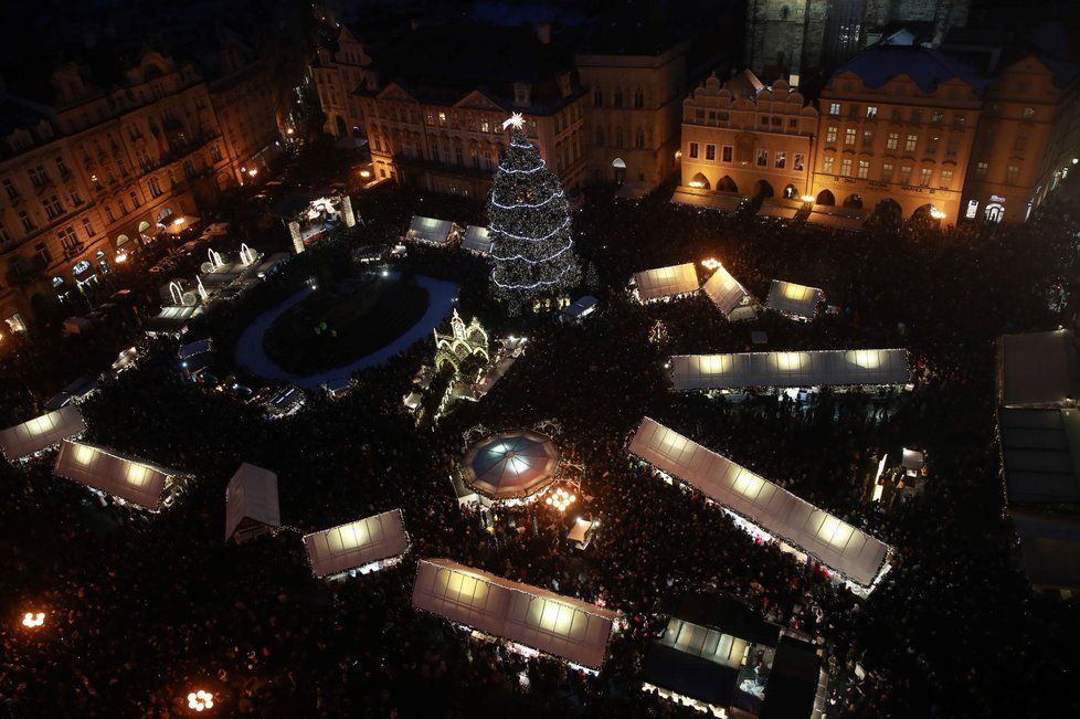 Vánoční trhy na Staroměstském náměstí v roce 2018.