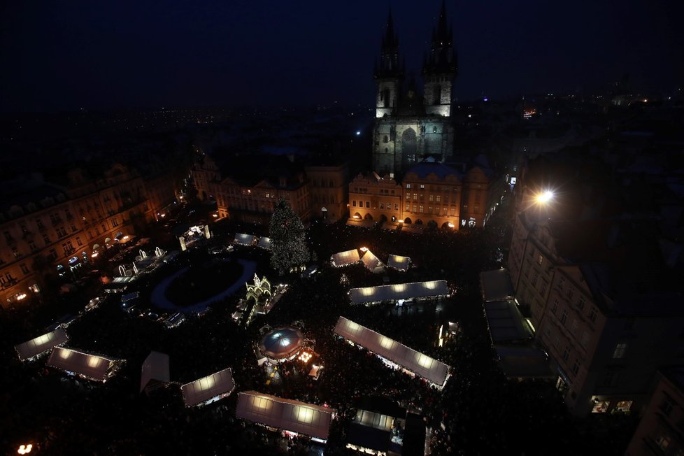 Vánoční trhy na Staroměstském náměstí v roce 2018.