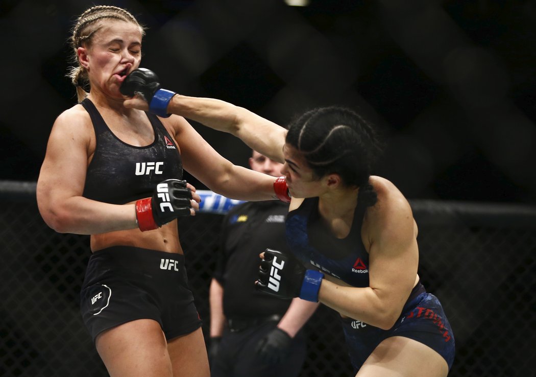 Paige VanZantová umí tvrdé rány i přijímat