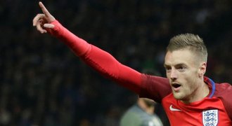 Anglie jde na Wales. Pustí Hodgson na hřiště dravce Vardyho?