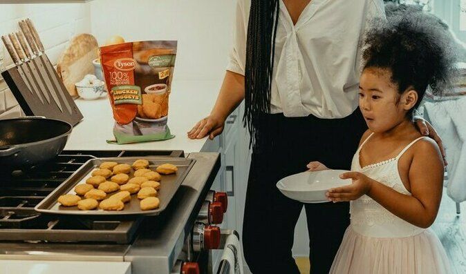 Moje dcerka a já v kuchyni: Kuchařské dobrodružství plné lásky a smíchu