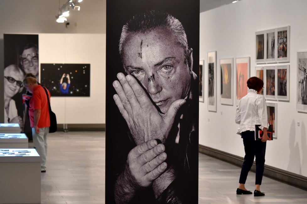 Fotografická výstava mapuje historii festivalu i slavné hosty