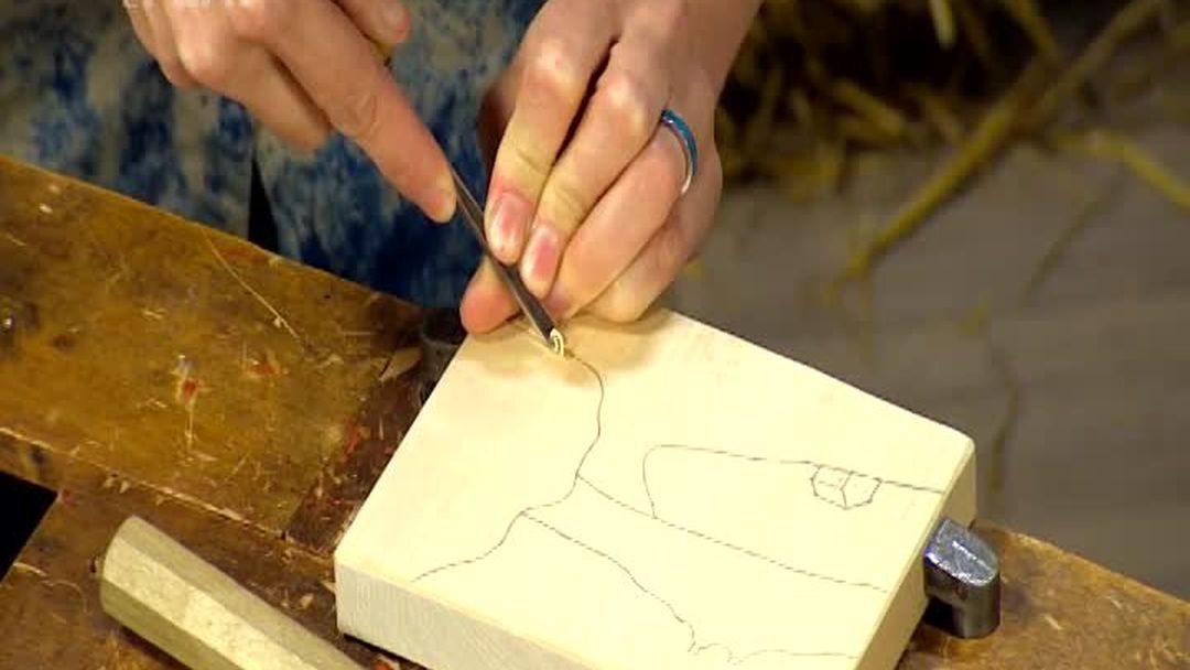 Jak se naučit vyřezávat ze dřeva?