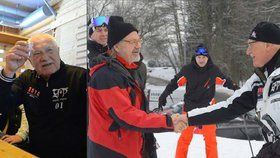 Václav Klaus při lyžování potkal Hejmu a dal si panáka