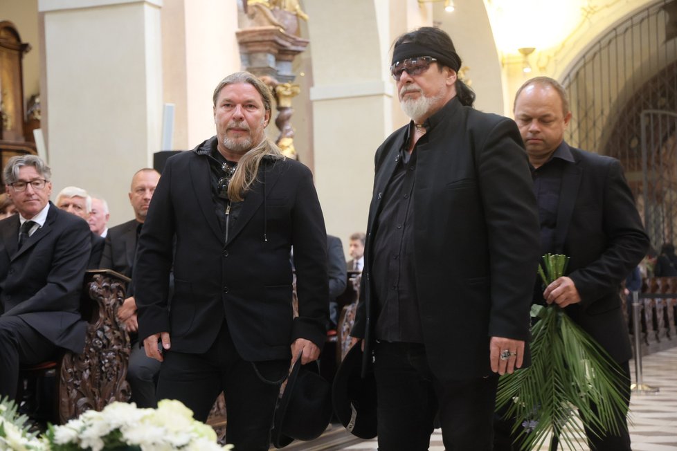 Pohřeb muzikanta Vaša Patejdla - Petr Kolář