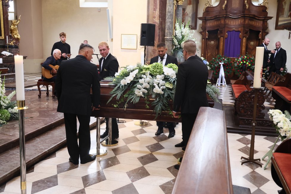 Pohřeb muzikanta Vaša Patejdla