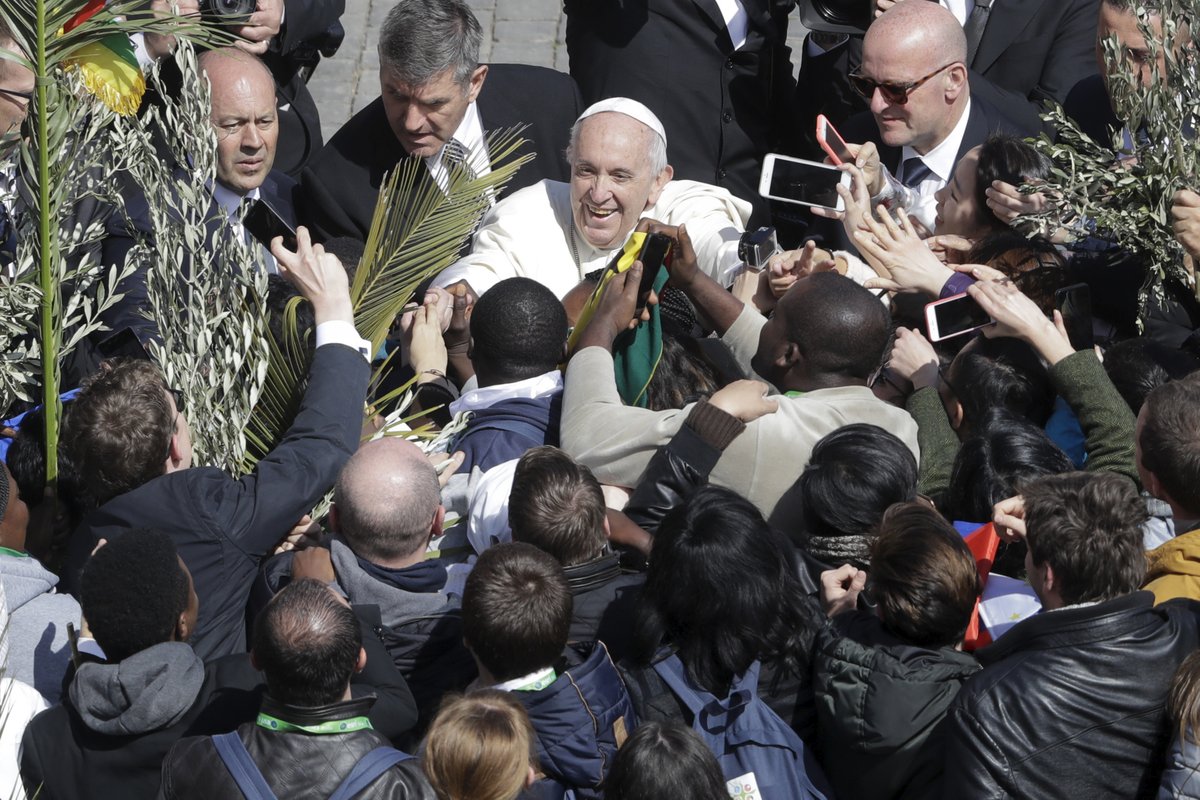 Papež ve Vatikánu zahájil velikonoční týden