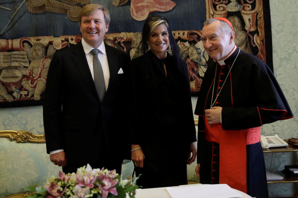 Před měsícem Vatikánský ministr zahraničí kardinál Pietro Parolin přivítal ve Vatikánu nizozemský královský pár.